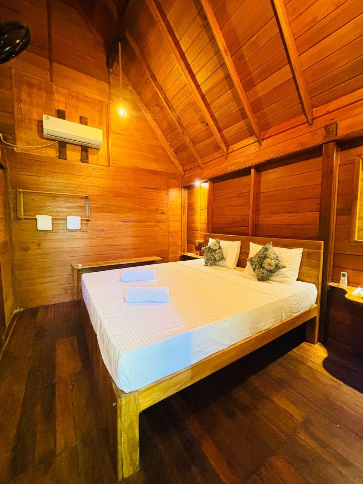 Woodholic Homestay Сигирия Экстерьер фото